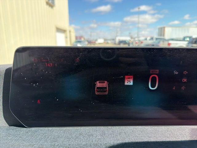 Certified 2025 Ford Expedition Active image 14