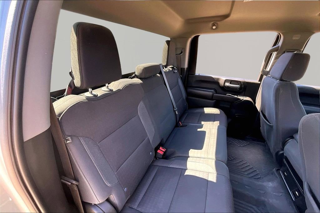 Used 2024 Chevrolet Silverado 2500 Custom w/ Custom Value Package image 28