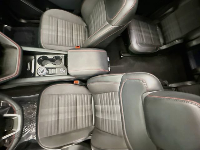 Certified 2025 Ford Explorer ST-Line AWD/4WD image 23
