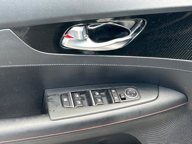 Used 2022 Kia Forte GT w/ GT2 Package FWD image 15