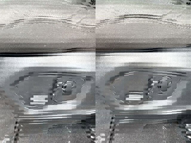 Certified 2023 Ford Explorer XLT image 12