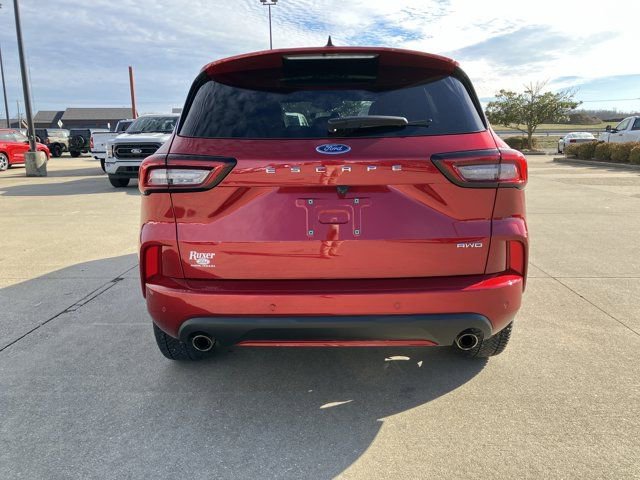 Certified 2023 Ford Escape ST-Line w/ Tech Pack #1 image 3