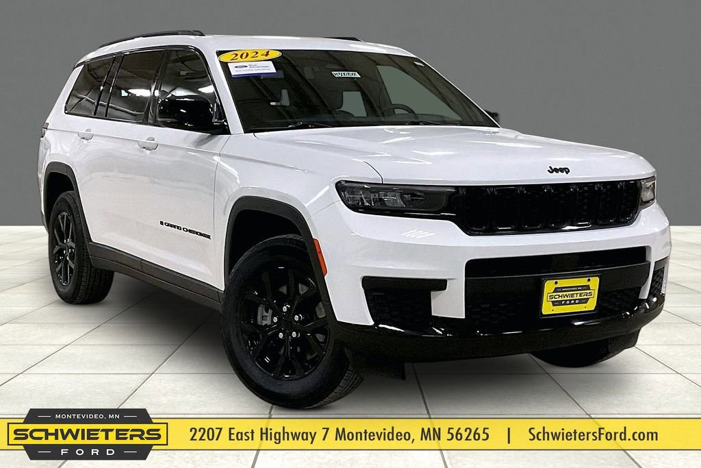 Used 2024 Jeep Grand Cherokee L Laredo image 5