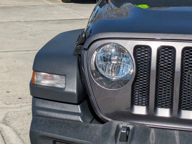 Used 2018 Jeep Wrangler Unlimited Sport S image 9