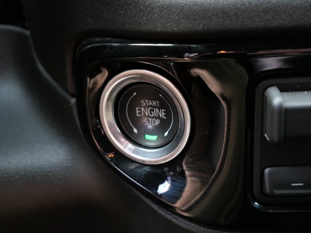 Used 2026 Chevrolet Silverado 1500 LT AWD/4WD image 25