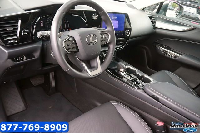 Used 2022 Lexus NX 250 FWD image 11