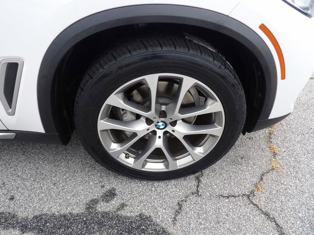 Used 2019 BMW X5 xDrive40i w/ Premium Package 2 AWD/4WD image 13