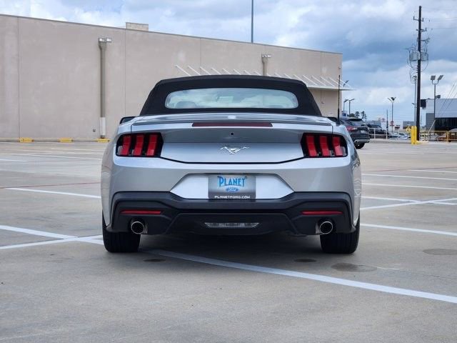 Certified 2025 Ford Mustang Premium RWD image 6