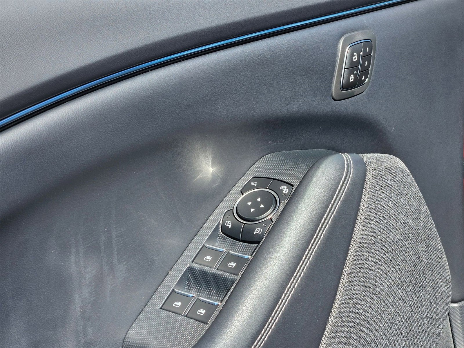 Certified 2024 Ford Mustang Mach-E Premium image 11