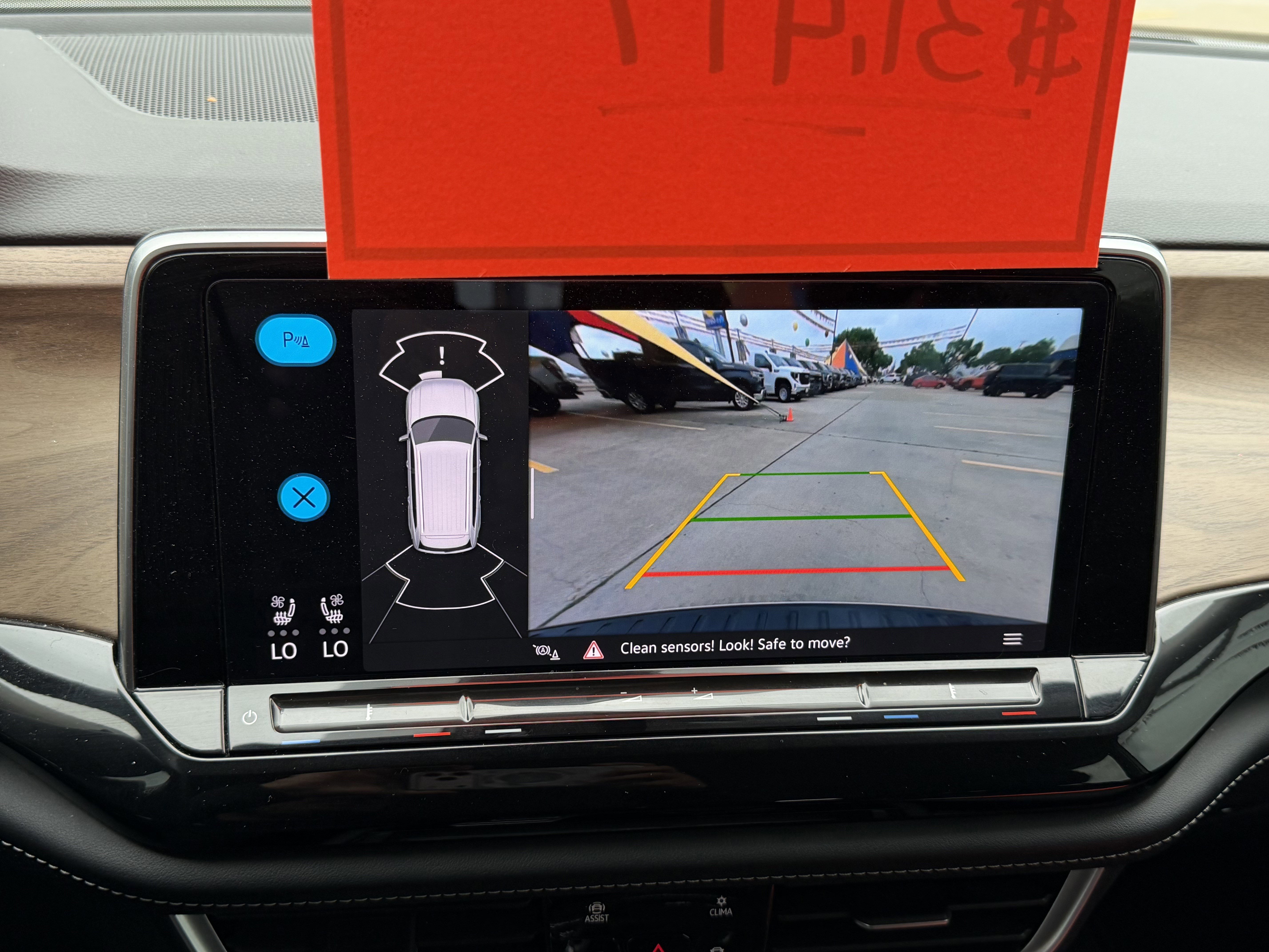 Used 2024 Volkswagen Atlas SE FWD image 25