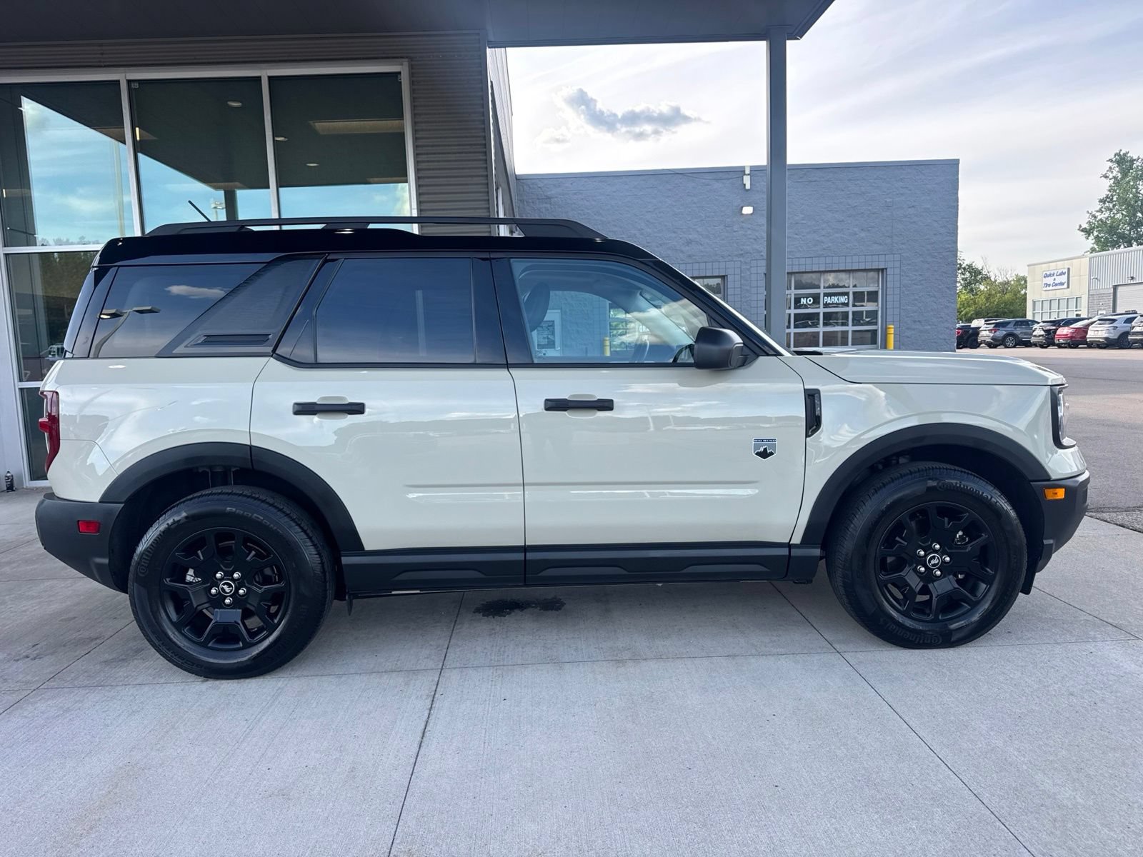 Certified 2025 Ford Bronco Sport Big Bend w/ Convenience Package AWD/4WD image 9