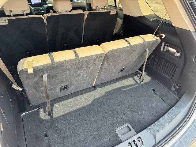 Certified 2020 Ford Explorer XLT w/ Equipment Group 202A RWD image 16