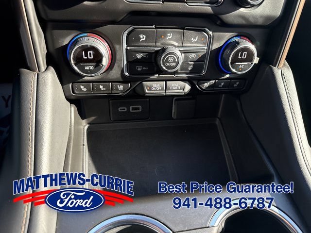 Used 2024 Chevrolet Tahoe High Country w/ Advanced Technology Package RWD image 20