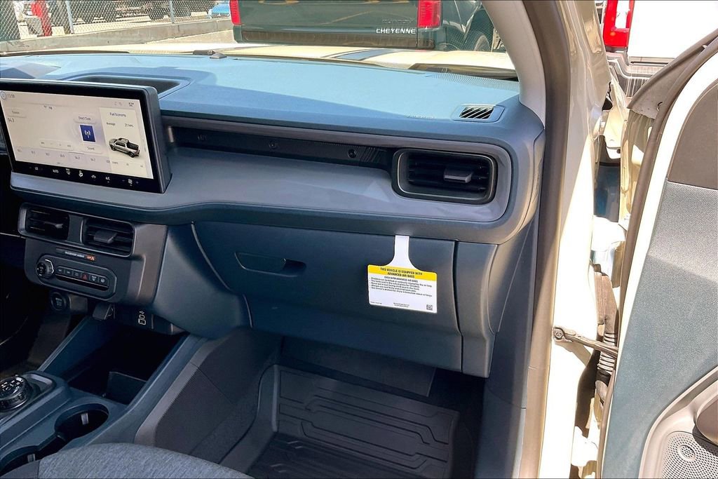 Certified 2025 Ford Maverick XLT w/ Black Appearance Package AWD/4WD image 14