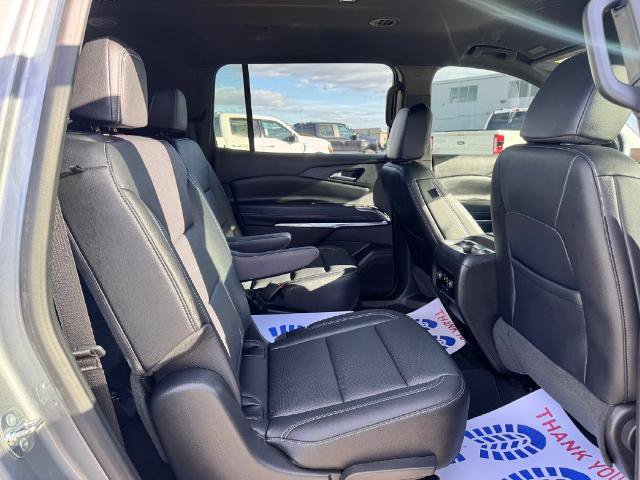 Used 2026 Chevrolet Traverse LT w/ LPO, Floor Liner Package FWD image 14