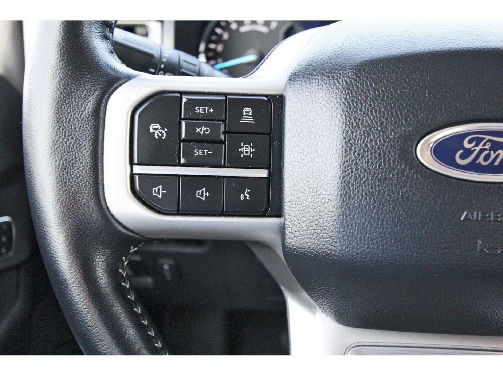 Certified 2024 Ford Expedition XLT RWD image 21