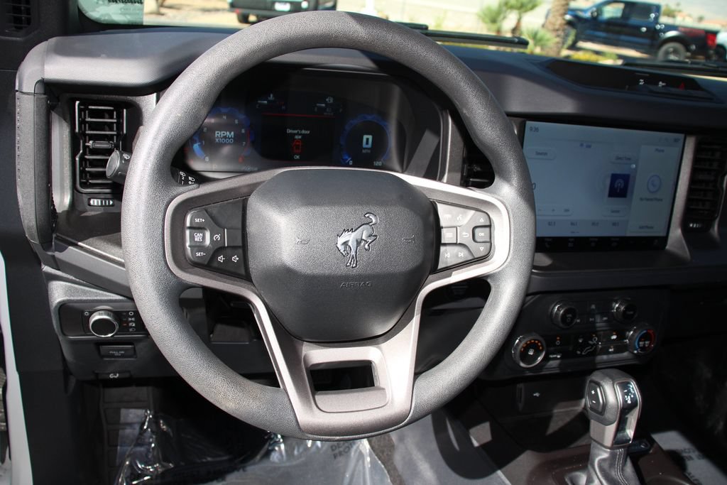 Certified 2025 Ford Bronco 2-Door AWD/4WD image 16