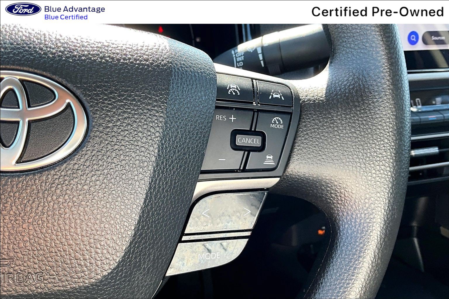 Used 2025 Toyota Camry LE FWD image 23