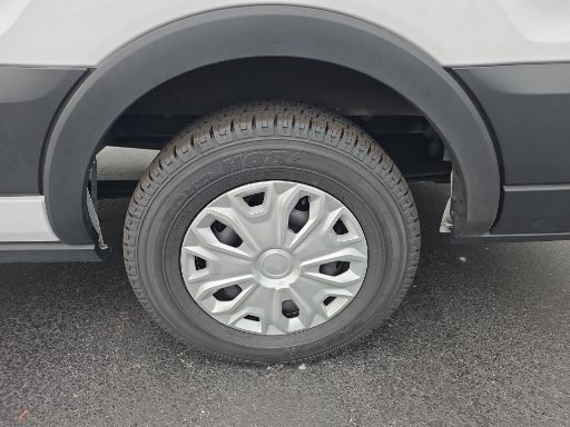 Certified 2024 Ford Transit 350 XLT RWD image 22