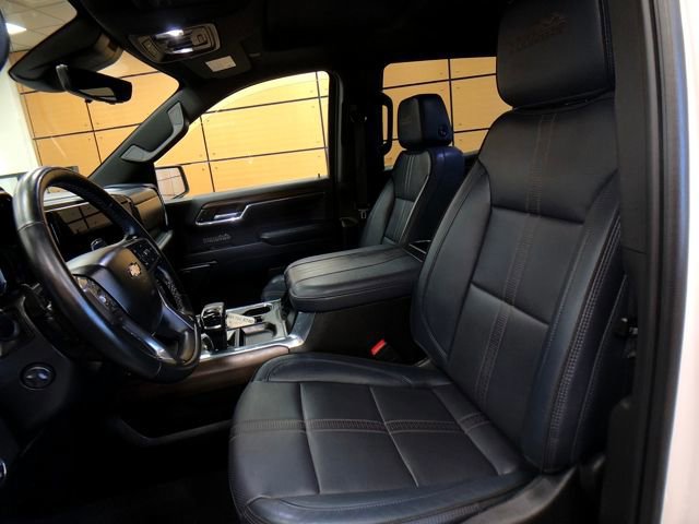 Used 2024 Chevrolet Silverado 1500 High Country w/ Technology Package image 10