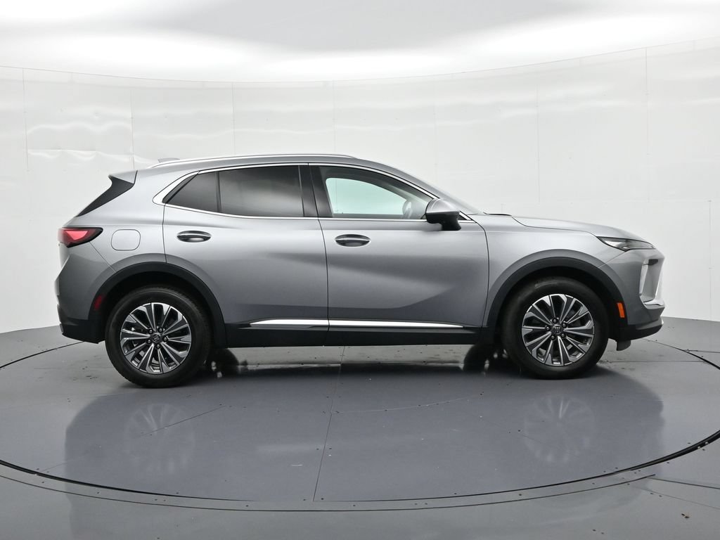 Used 2024 Buick Envision Preferred AWD/4WD image 5