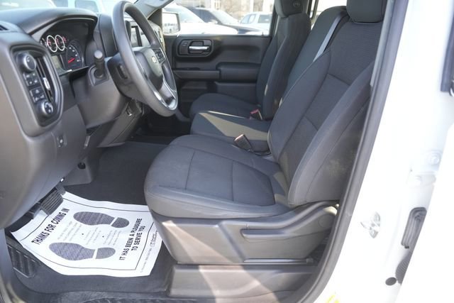 Used 2021 Chevrolet Silverado 1500 Custom w/ LPO, Blackout Package image 9