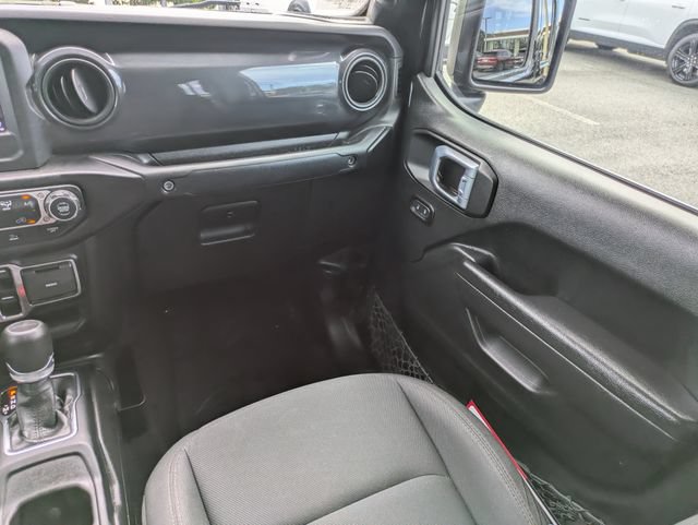Used 2022 Jeep Gladiator Sport AWD/4WD image 17