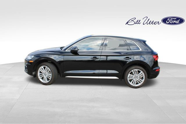 Used 2018 Audi Q5 Prestige w/ Prestige Package image 2