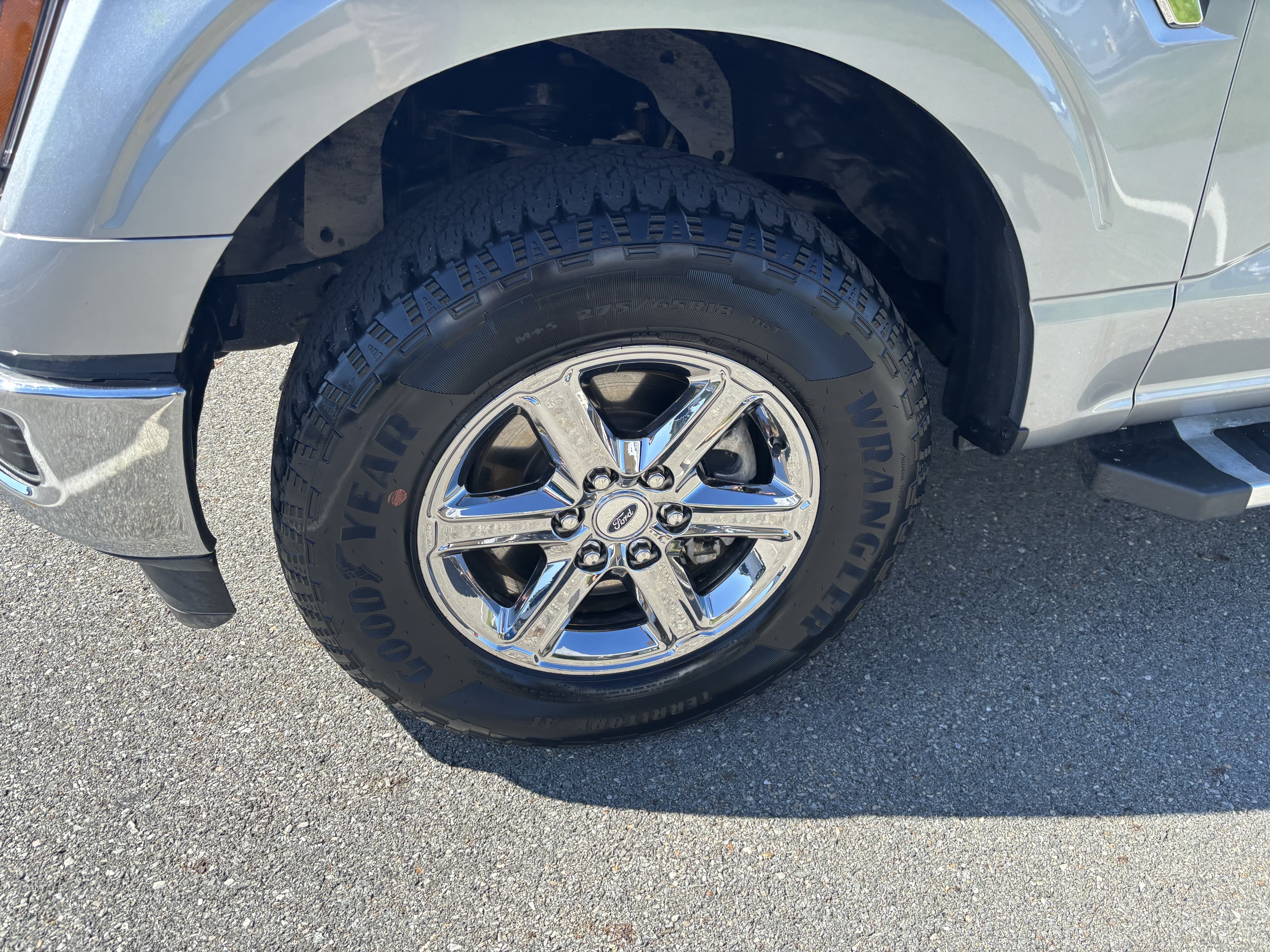Certified 2025 Ford F150 XLT w/ Equipment Group 301A Standard AWD/4WD image 40
