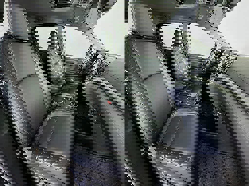 Used 2023 Honda Odyssey EX-L image 19