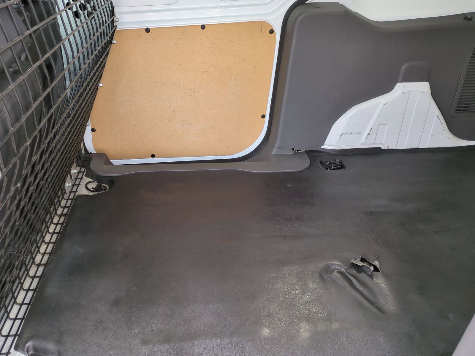 Certified 2022 Ford Transit Connect XL w/ CNG/LPG Engine Prep Package image 20