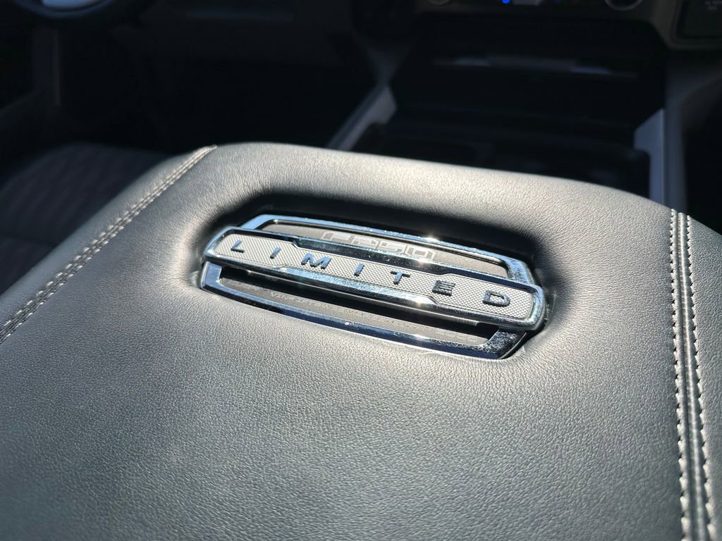 Certified 2024 Ford F250 Limited image 18