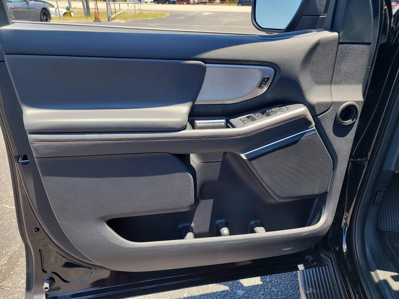 Certified 2025 Ford Expedition Max Active AWD/4WD image 14