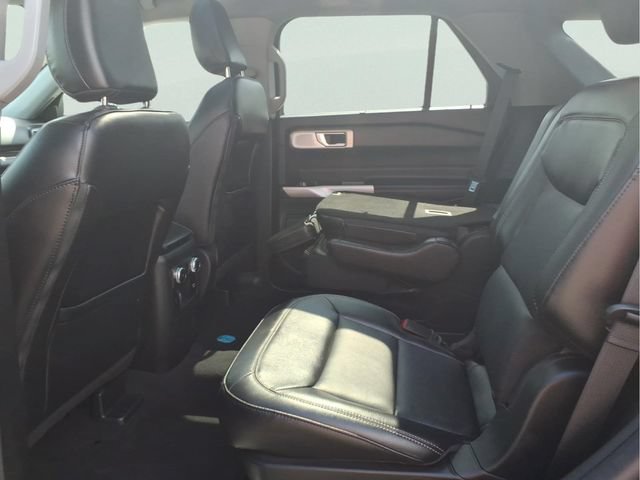 Certified 2023 Ford Explorer Limited w/ Hybrid Equipment Group 310A AWD/4WD image 10