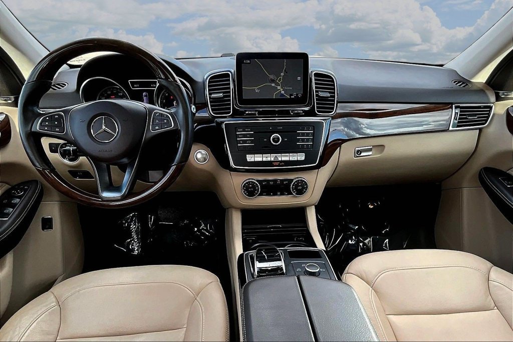 Used 2018 Mercedes-Benz GLE 350 image 9
