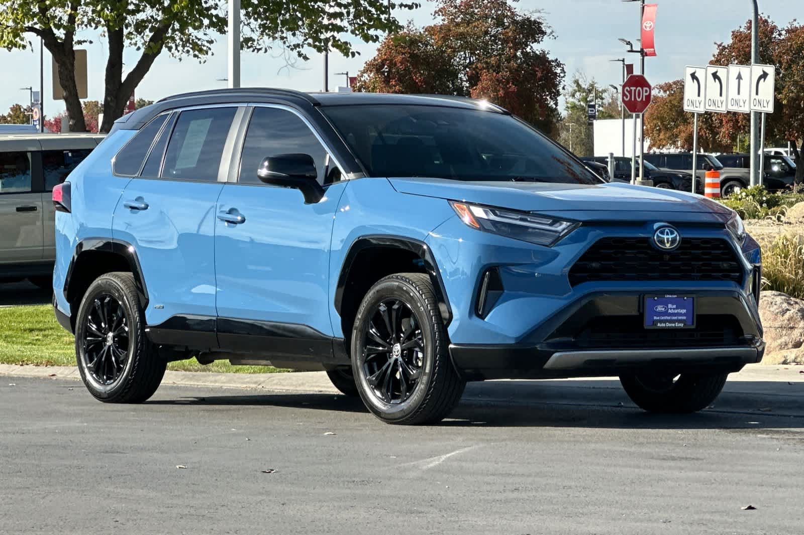 Used 2024 Toyota RAV4 XSE w/ Advanced Technology Package AWD/4WD image 9