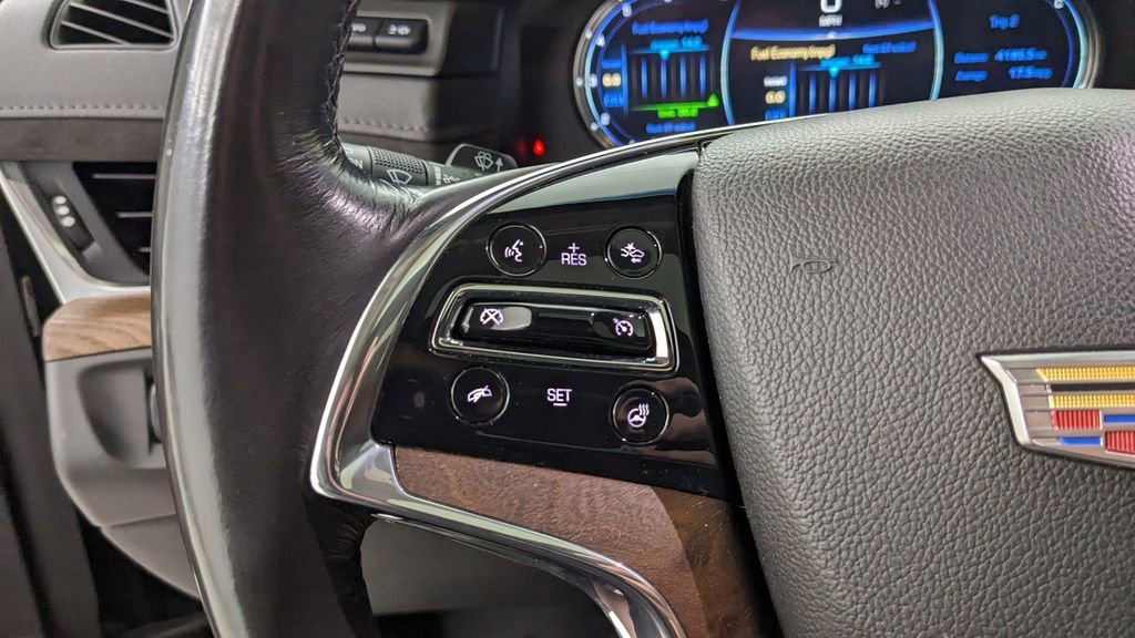 Used 2019 Cadillac Escalade Premium Luxury w/ Escalade Sport Edition AWD/4WD image 33