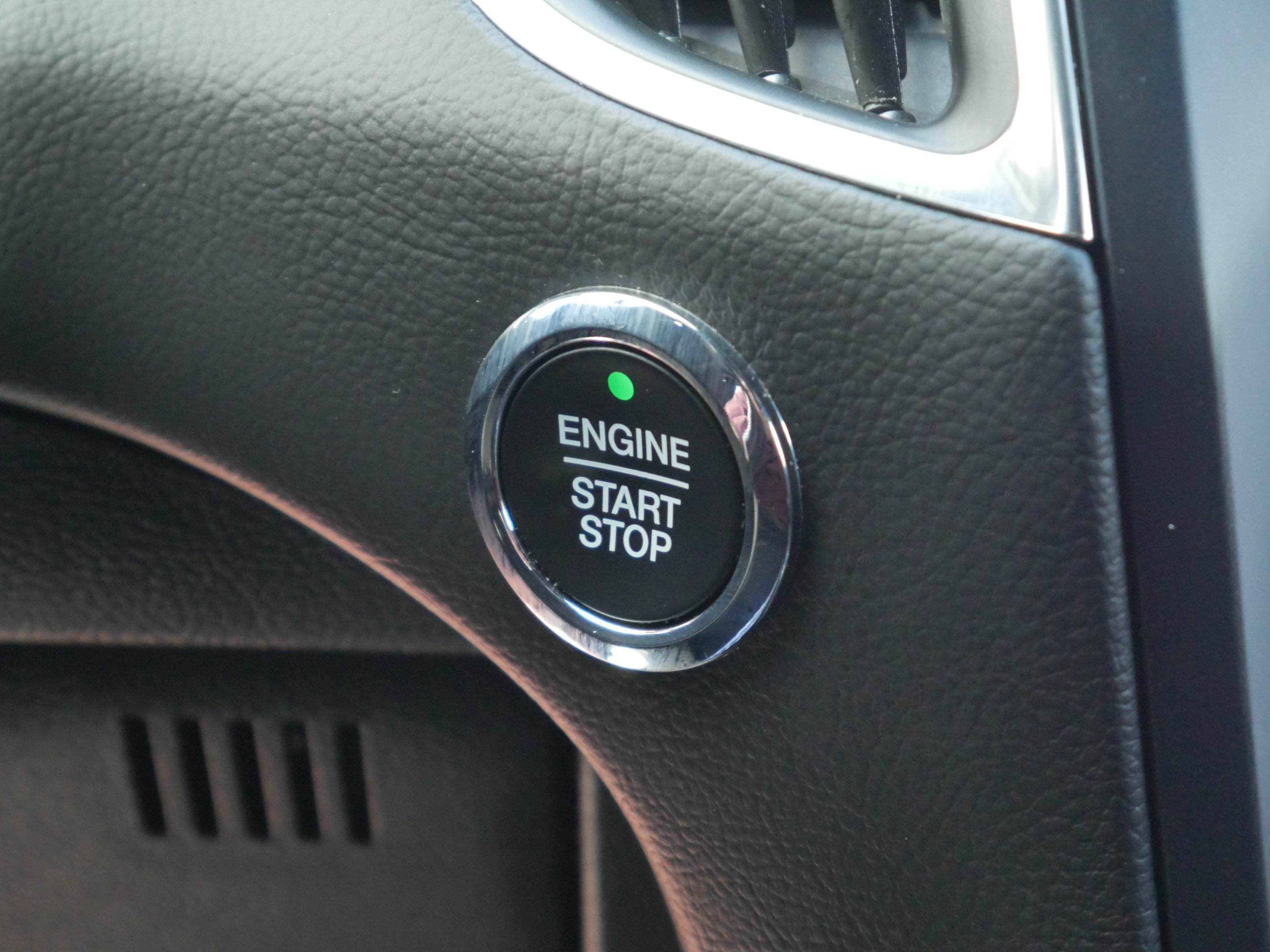 Certified 2023 Ford Edge ST AWD/4WD image 8