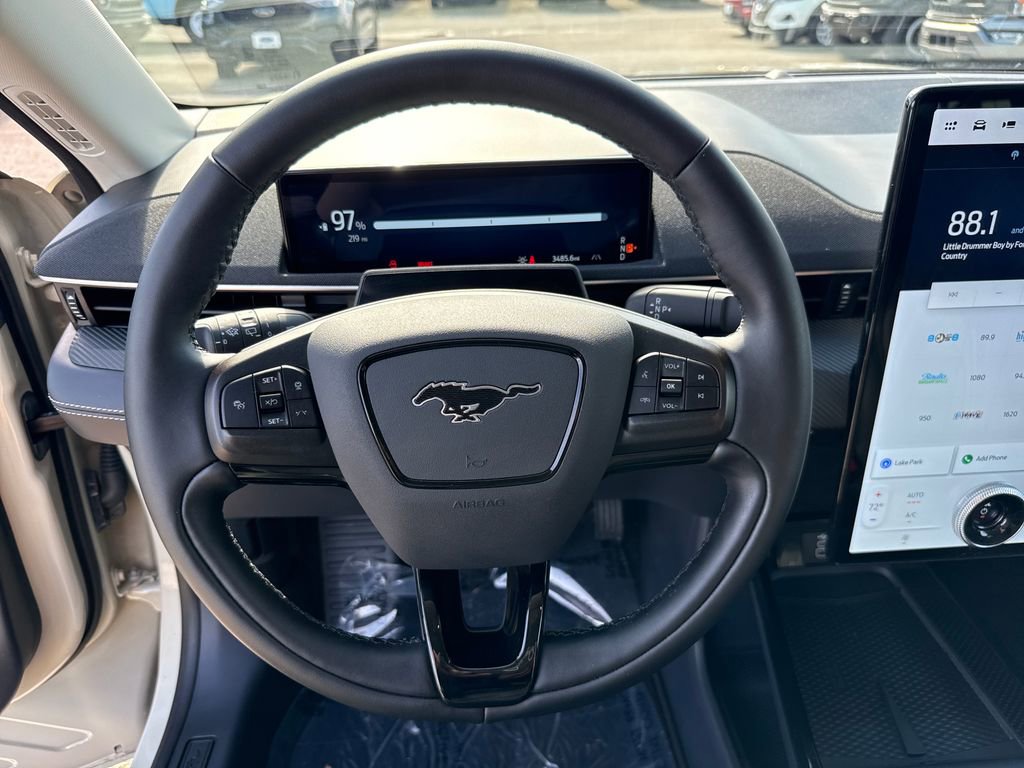 Certified 2025 Ford Mustang Mach-E Select image 14
