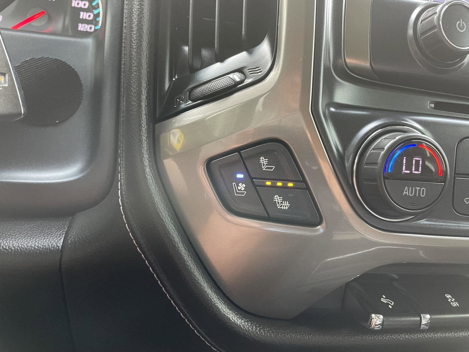 Used 2018 Chevrolet Silverado 1500 High Country AWD/4WD image 27