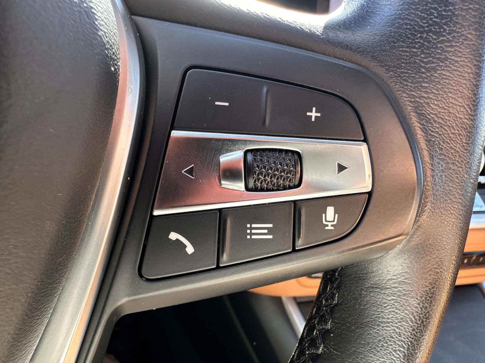 Used 2021 BMW 330i xDrive Sedan w/ Premium Package image 20