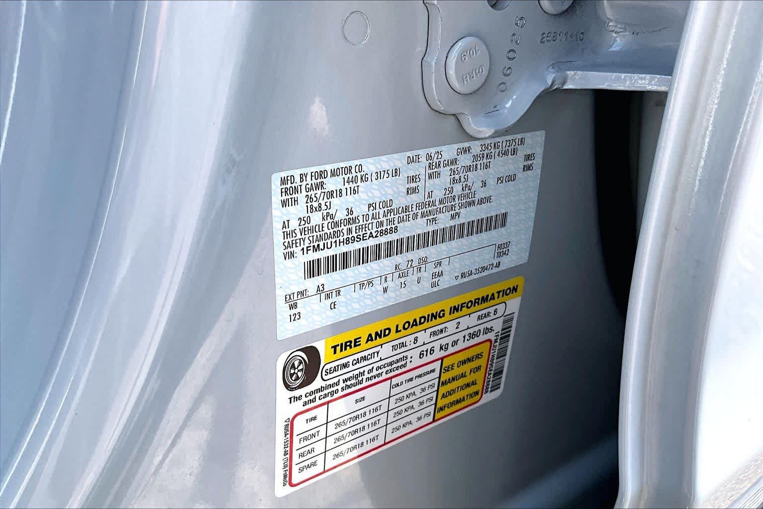 Certified 2025 Ford Expedition Active RWD image 38