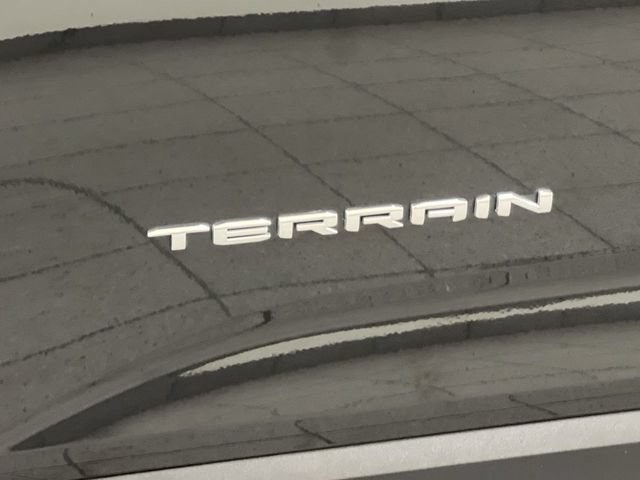 Used 2025 GMC Terrain Elevation w/ Elevation Premium Package AWD/4WD image 18
