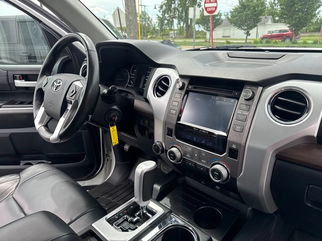 Used 2018 Toyota Tundra Limited AWD/4WD image 35