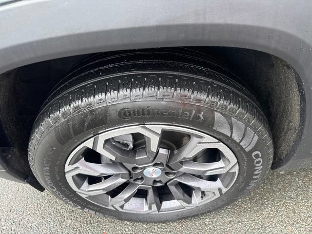 Used 2025 GMC Terrain Elevation w/ Elevation Premium Package AWD/4WD image 15