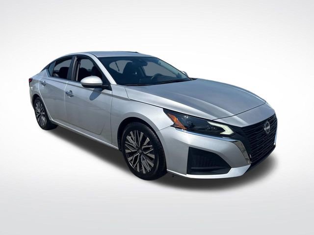 Used 2023 Nissan Altima 2.5 SV image 10