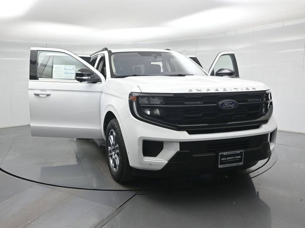 Certified 2025 Ford Expedition Max Active image 33