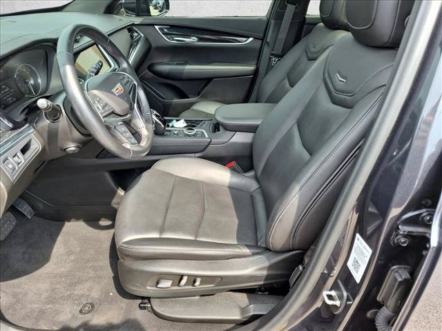 Used 2022 Cadillac XT5 Premium Luxury AWD/4WD image 15