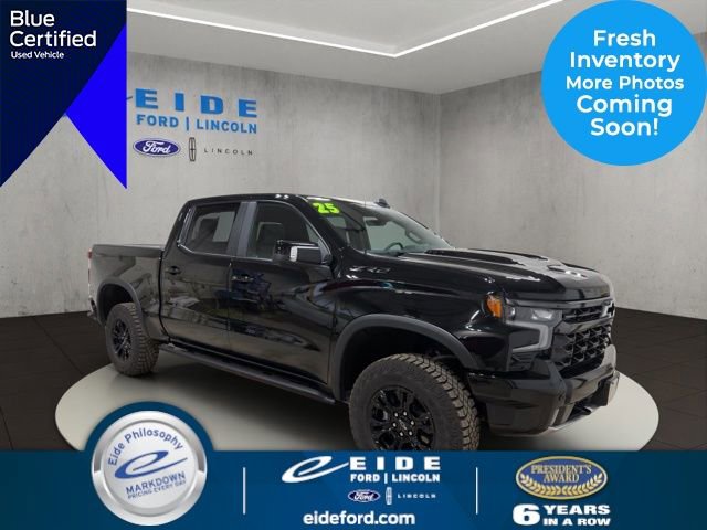 Used 2025 Chevrolet Silverado 1500 ZR2 w/ Technology Package AWD/4WD image 1