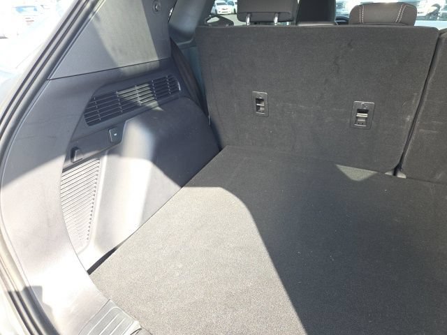 Certified 2023 Ford Escape Active AWD/4WD image 32